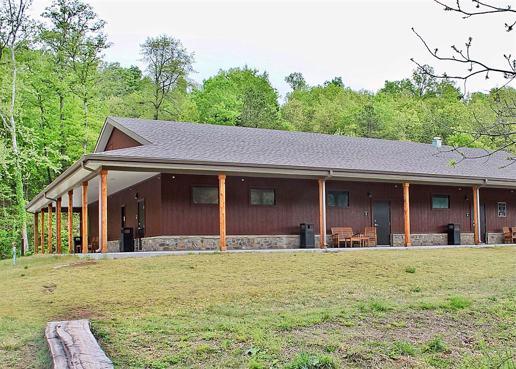 Non-Profit Camp Siloam Chinchilla Bunkhouse Exterior 002