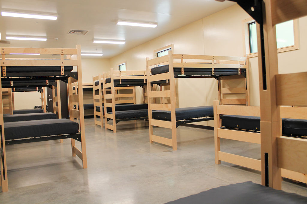 Non-Profit Camp Siloam Chinchilla Bunkhouse Interior Bunk 004